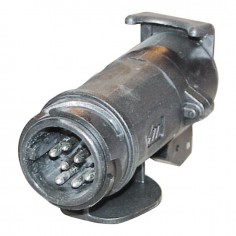 ADAPTATEUR 13 PLOTS MALE 7 PLOTS FEMELLE PLASTIQUE