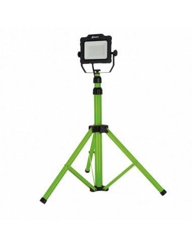 PROJECTEUR LED 30W SUR TREPIED TELESCOPIQUE