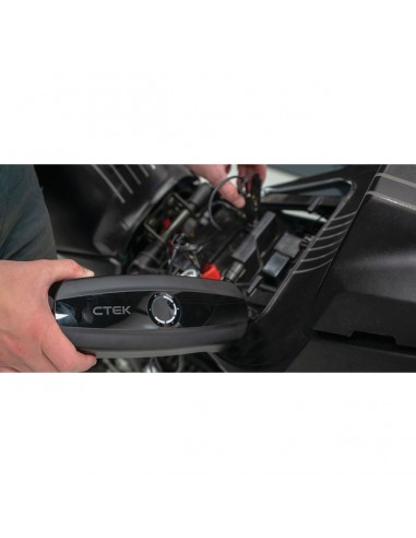 CHARGEUR DE BATTERIE CS ONE 12V / 8A CTEK