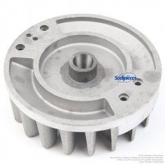 Volant-magnetique-pour-tronconneuse-Stihl-1122-400-1217-filetage-M8-73682 2