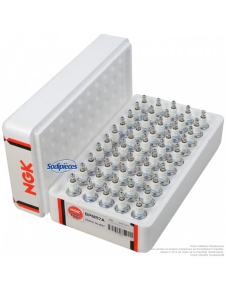 Bougie-type-BPMR7A-NGK-par-50-07403