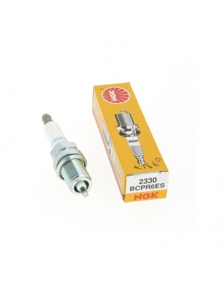 Bougie type BCPR6ES. NGK