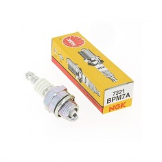 Bougie type BPM7A. NGK