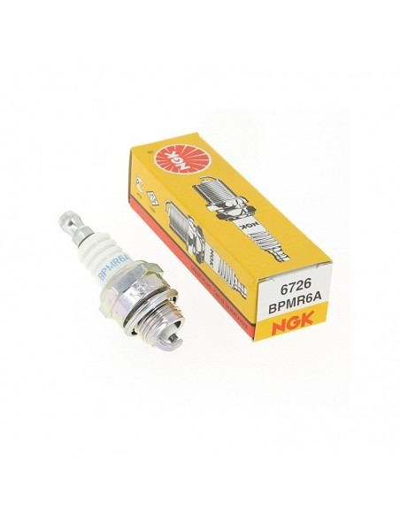Bougie type BPMR6A. NGK