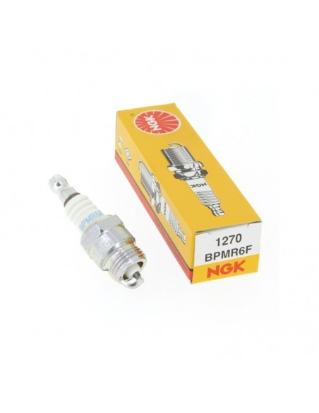 Bougie type BPMR6F. NGK