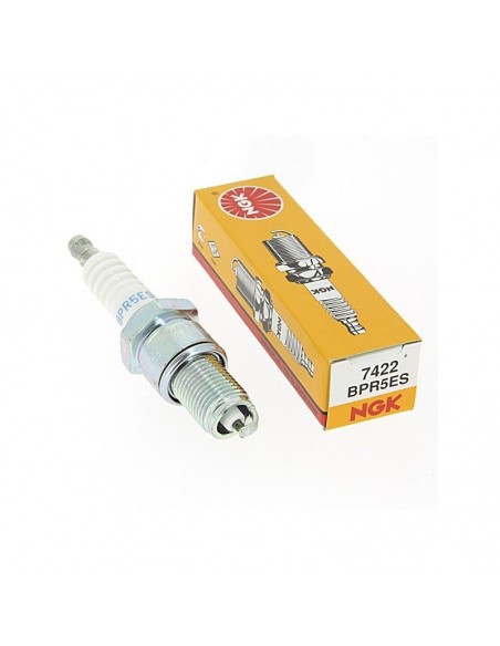 Bougie type BPR5ES. NGK