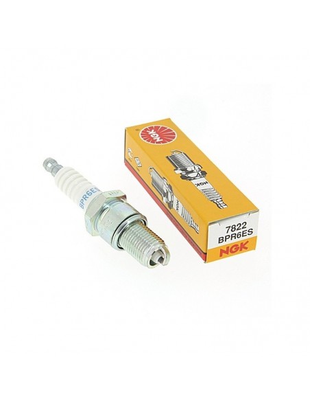 Bougie type BPR6ES. NGK