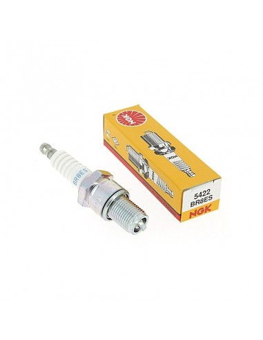 Bougie type BR8ES. NGK